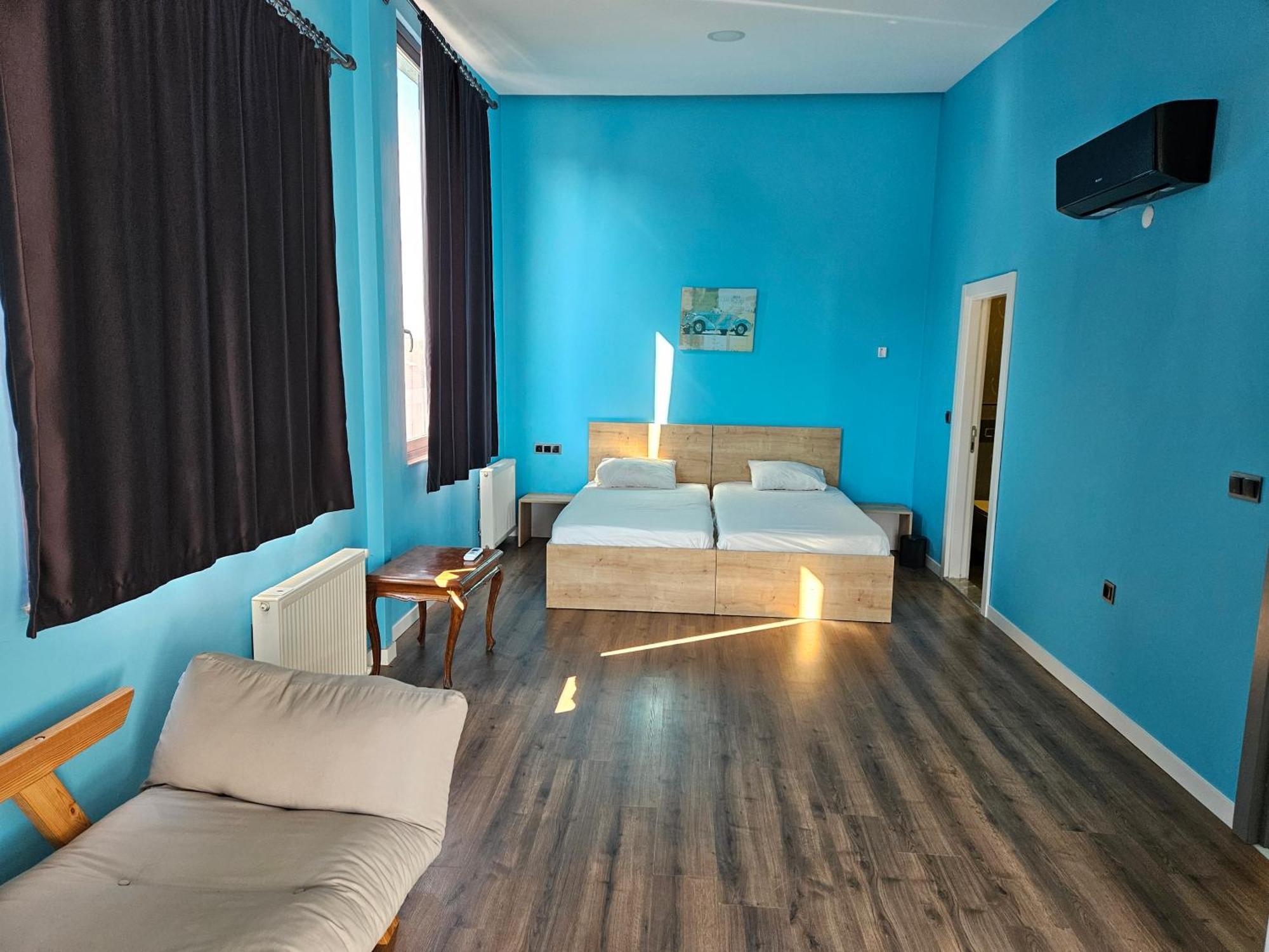 Oldskool Villas Close To Lara Beach Antalya Rom bilde